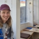 Karri Salo kahvilassa Helsingin Kalliossa